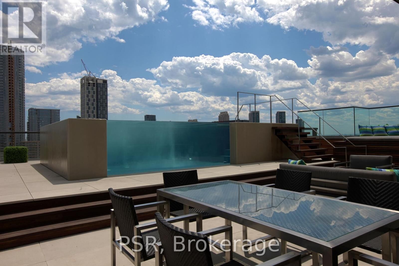Property Photo:  500 Wellington Street West Ph1001  ON M5V 1E3 