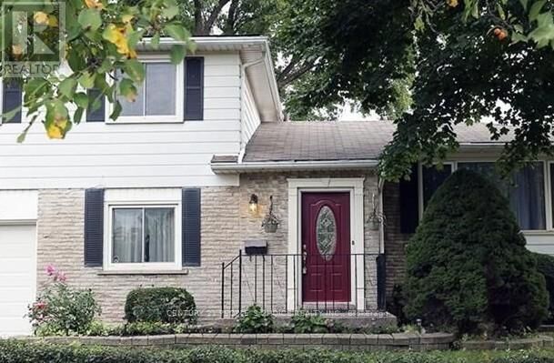 Property Photo: 2506 Bridge Road ON L6L 2H2