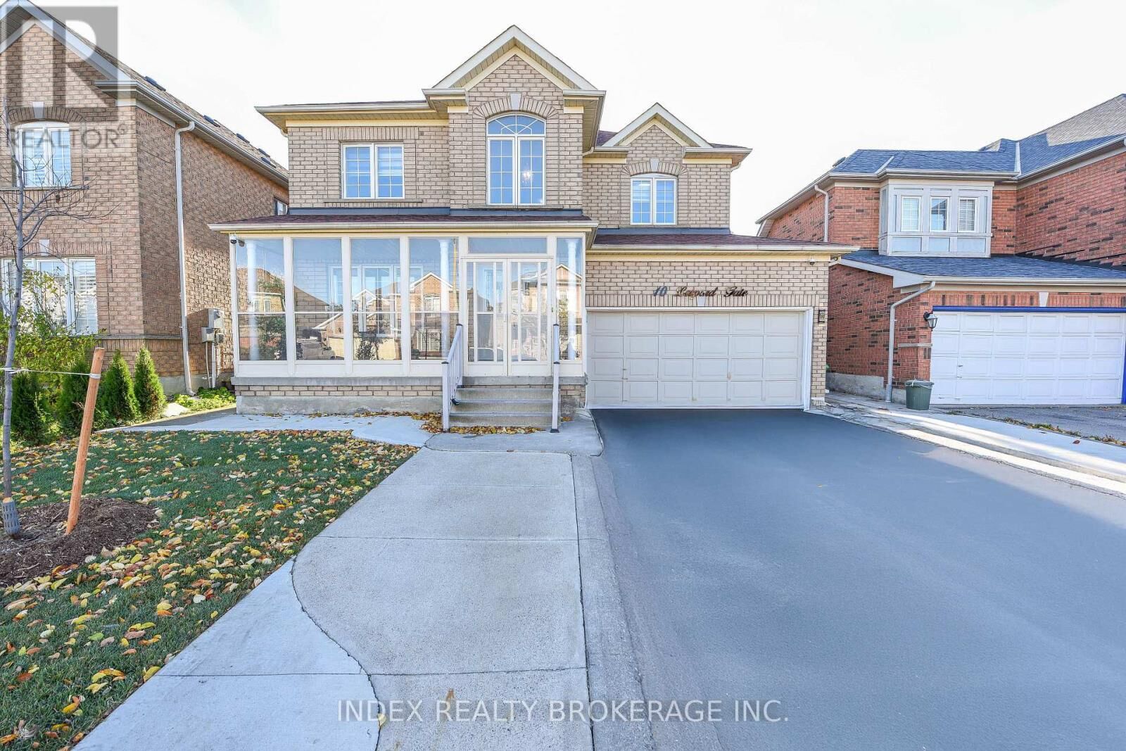 Property Photo:  10 Leopard Gate  ON L6R 2E5 