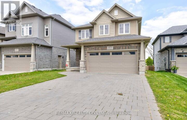 Property Photo:  1573 Horseshoe Crescent Lower  ON N5X 0L3 