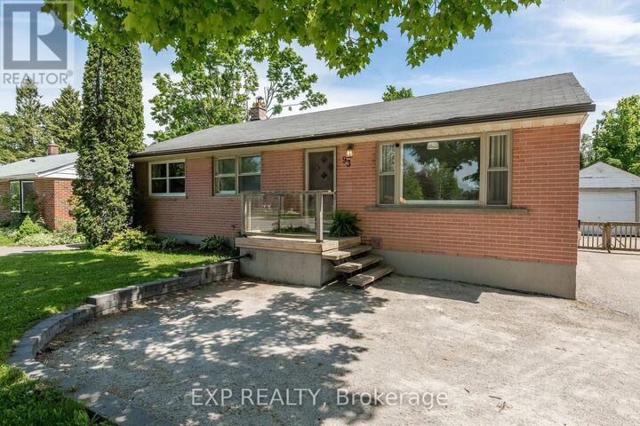 Property Photo:  93 North Street West  ON L3V 3S7 