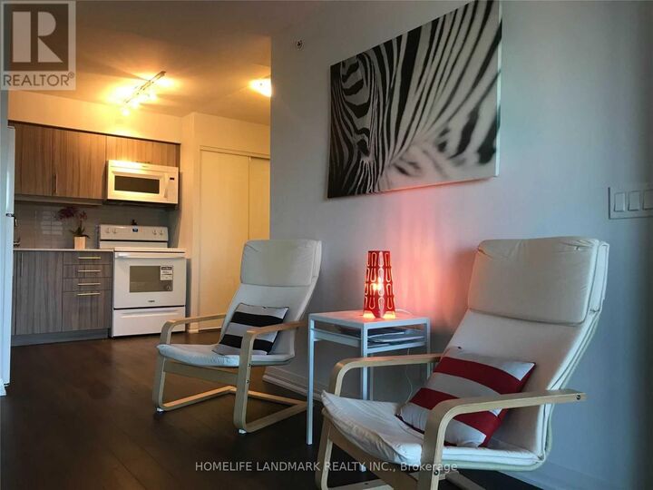 Property Photo:  30 Meadowglen Place 1006#  ON M1G 0A6 