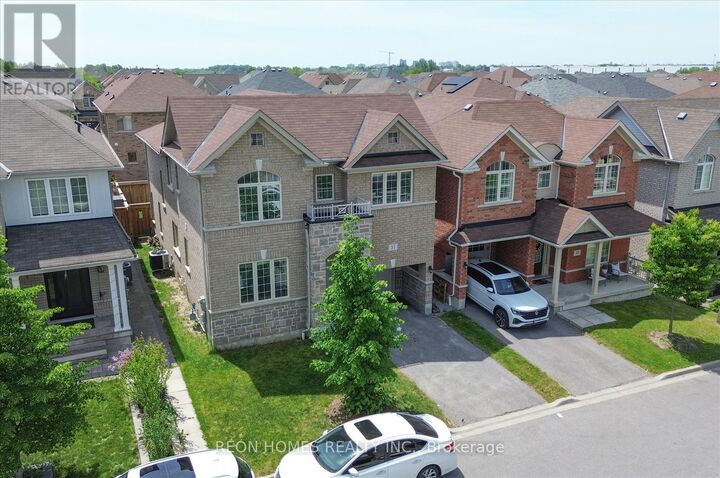 Property Photo:  37 Raithby Crescent  ON L1Z 0S6 