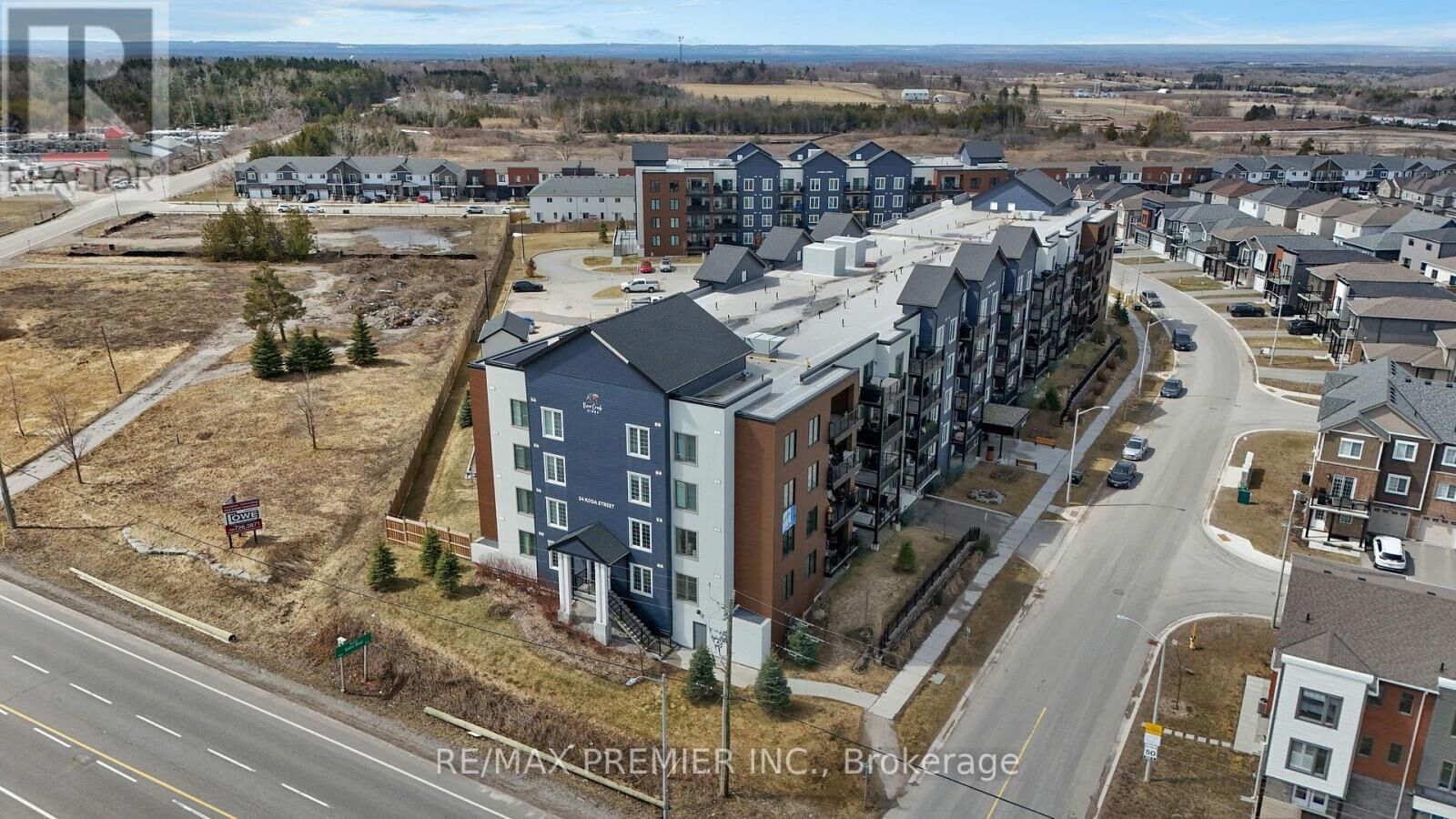 Property Photo: 54 Koda Street 417 ON L9J 0J6