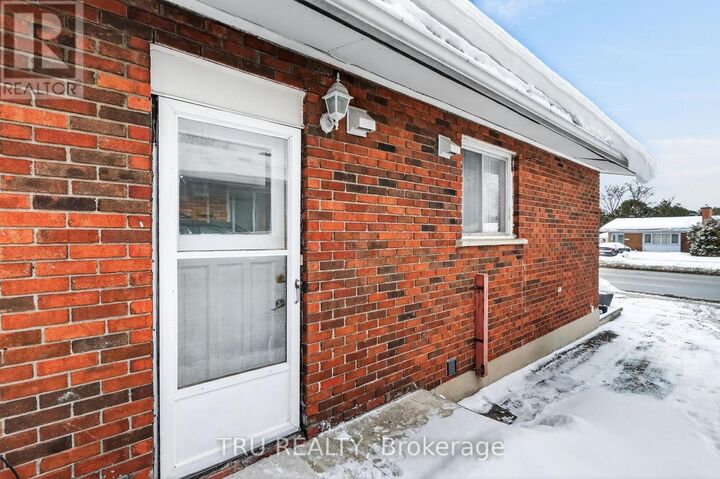 Property Photo:  1263 Maitland Avenue B  ON K2C 2C4 