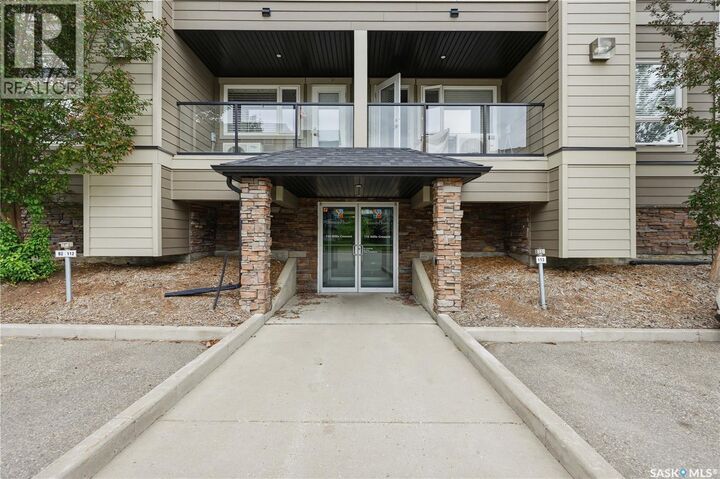 Property Photo: 5314 110 Willis Crescent SK S7T 0N5