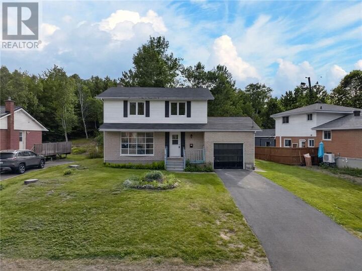 Property Photo: 1819 Oriole Drive ON P3E 2W5