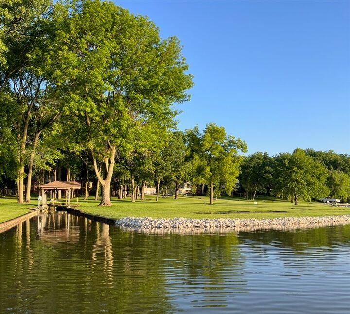 Property Photo: 576 Shoreline Drive IL 62521