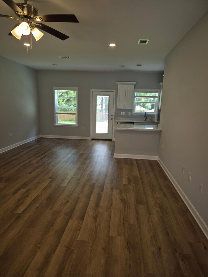 Property Photo:  2588 Kingston Road  FL 32536 