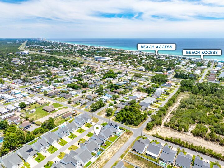 Property Photo: 709 Landing Circle FL 32413