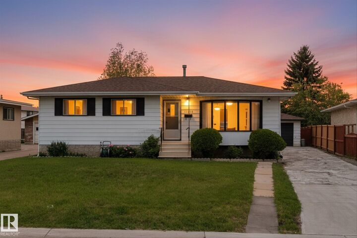 Property Photo:  11008 162A Avenue NW  AB T5Z 3X5 
