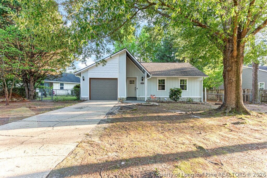 Property Photo: 4305 Falls Drive NC 28348