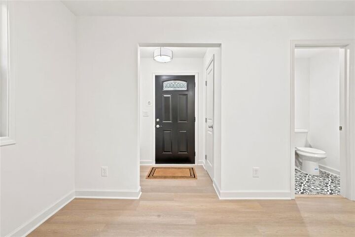 Property Photo: 4522 Bartow Carver Road SE GA 30102