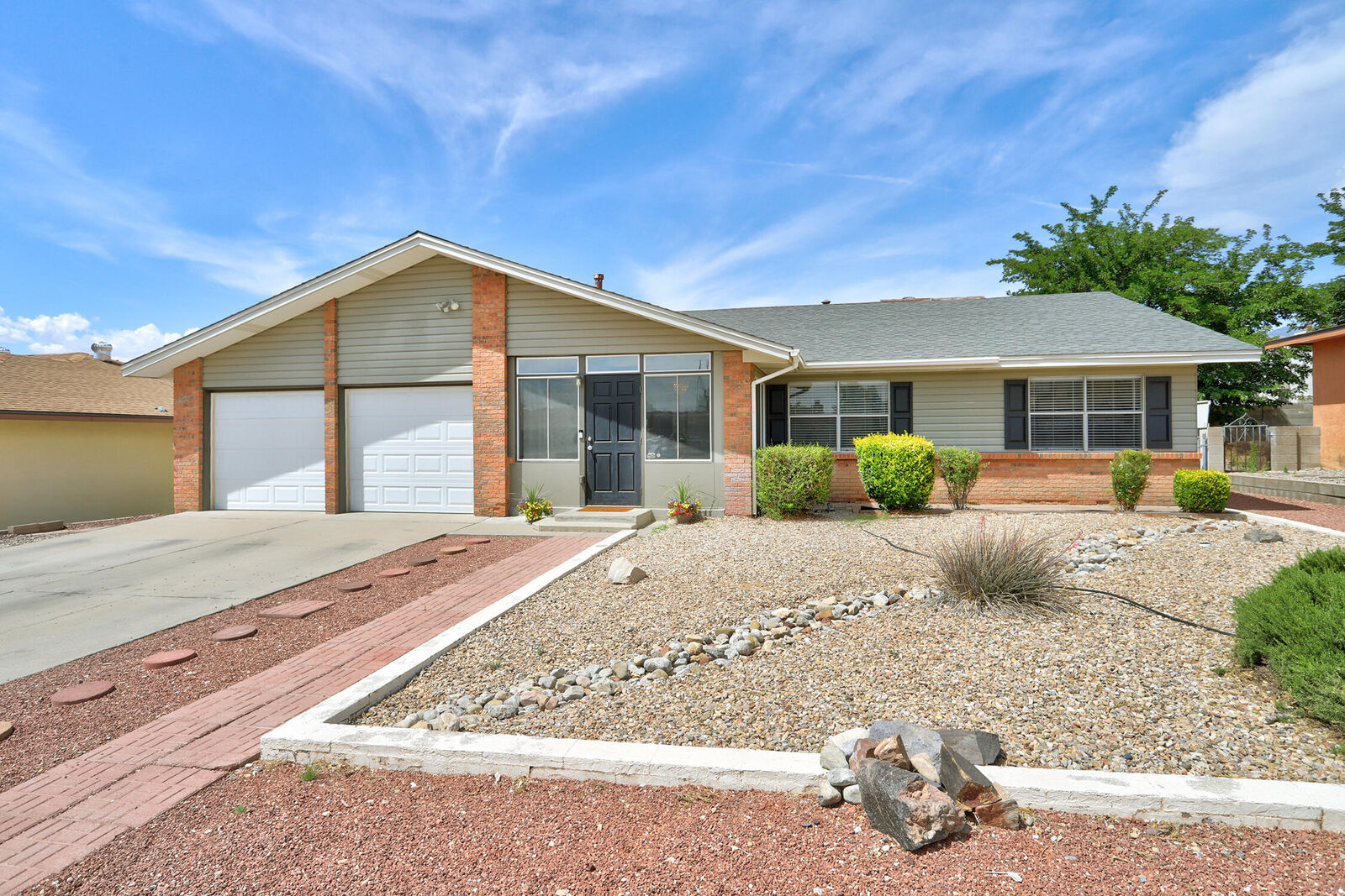Property Photo: 7301 Marilyn Avenue NE NM 87109