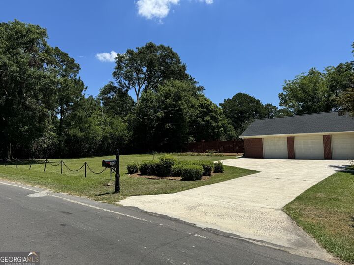 Property Photo:  808 Harvey Street  GA 30442 