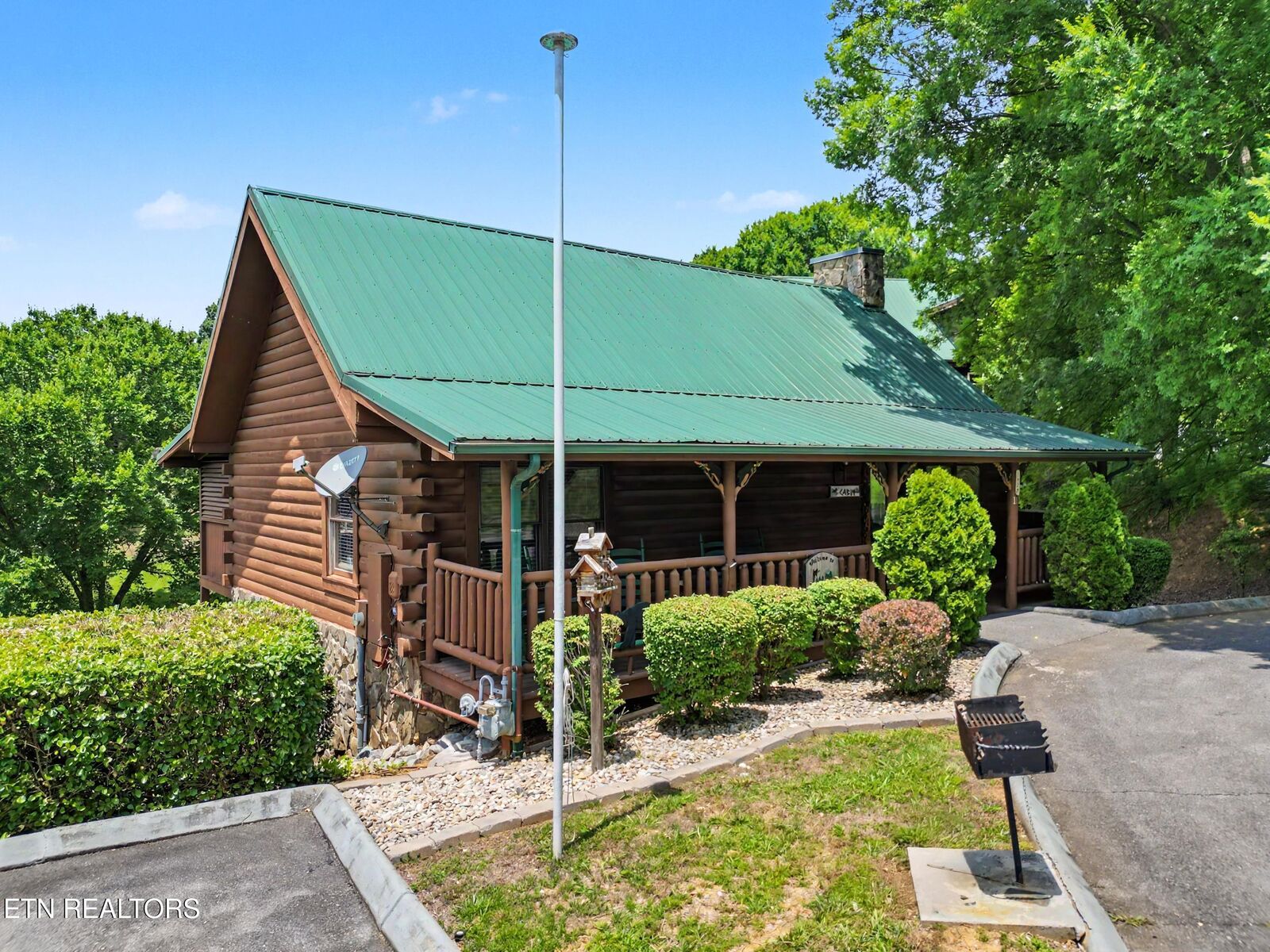 Property Photo:  1629 Little Cabin Loop  TN 37862 