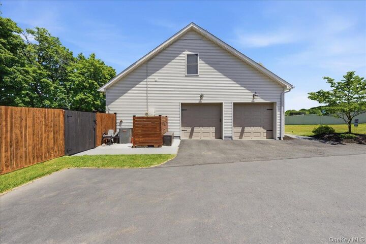 Property Photo: 5 Gleneagles Court NY 10950