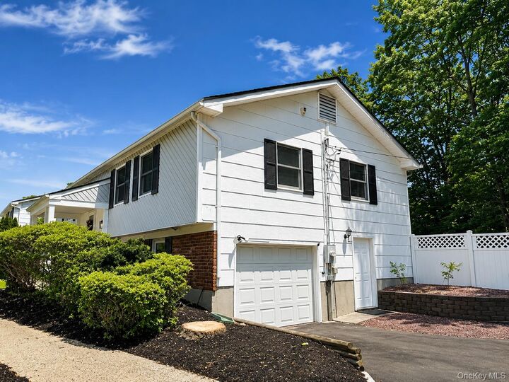 Property Photo: 27 Wedgewood Drive NY 11727