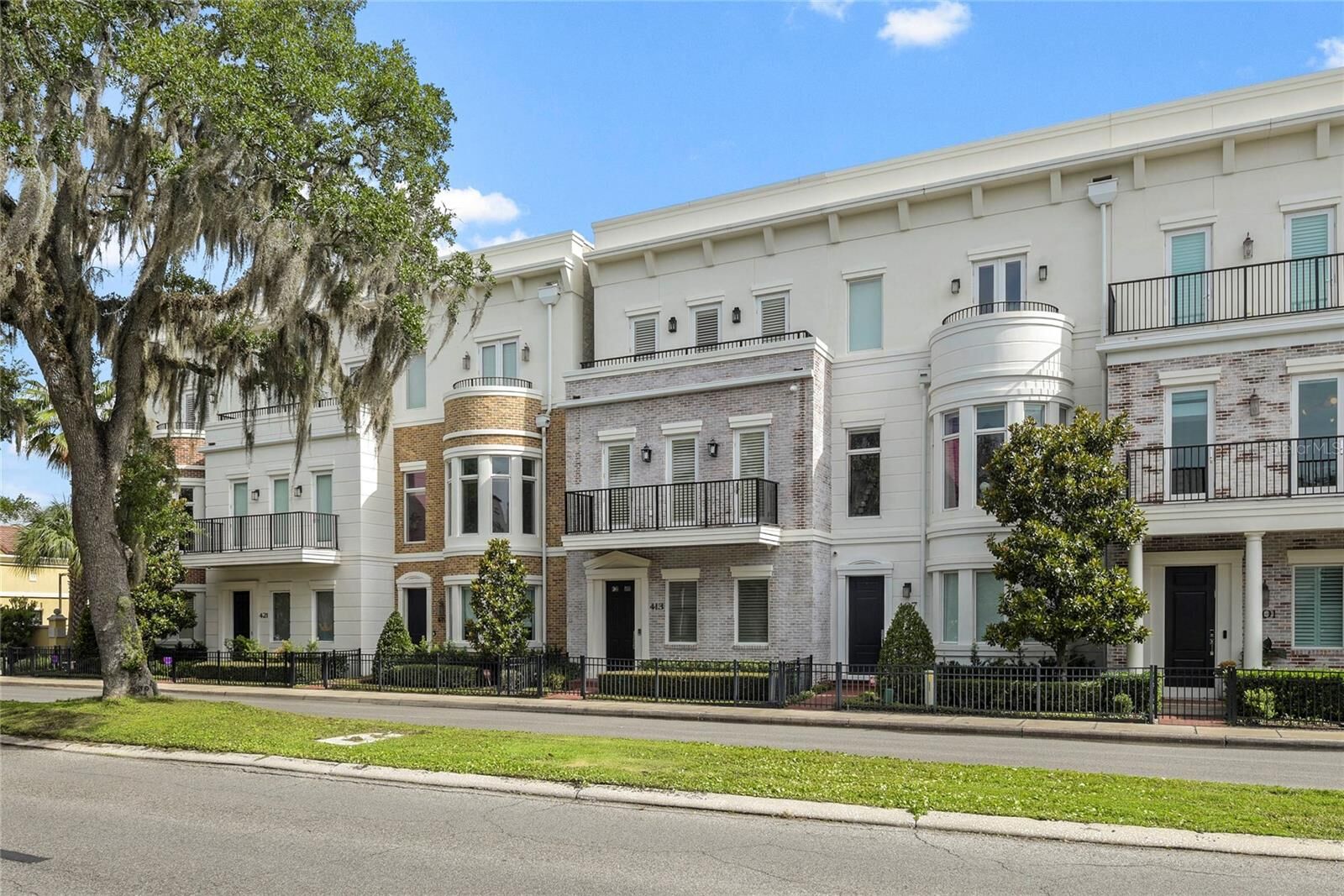 Property Photo: 413 W Morse Boulevard FL 32789