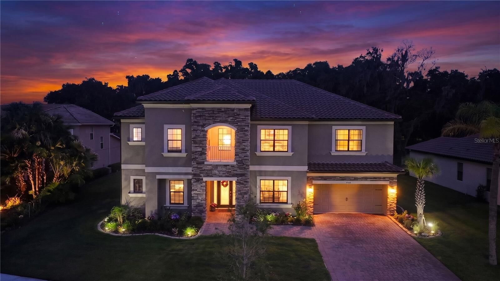Property Photo:  1480 Beacon Drive  FL 34746 