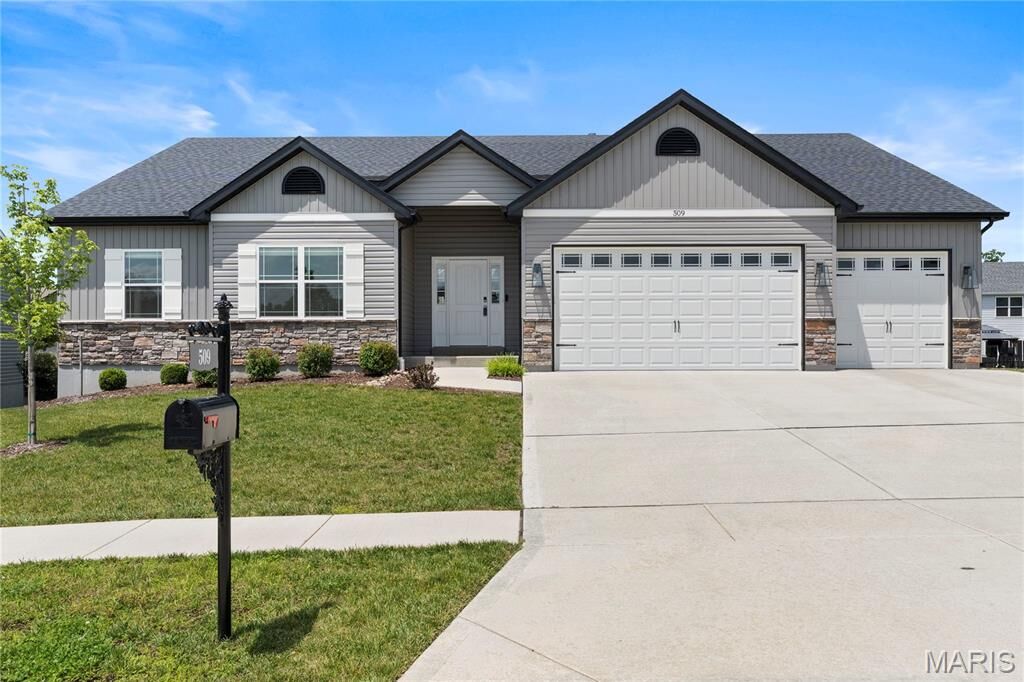 Property Photo:  509 Spruce Hollow Court  MO 63385 