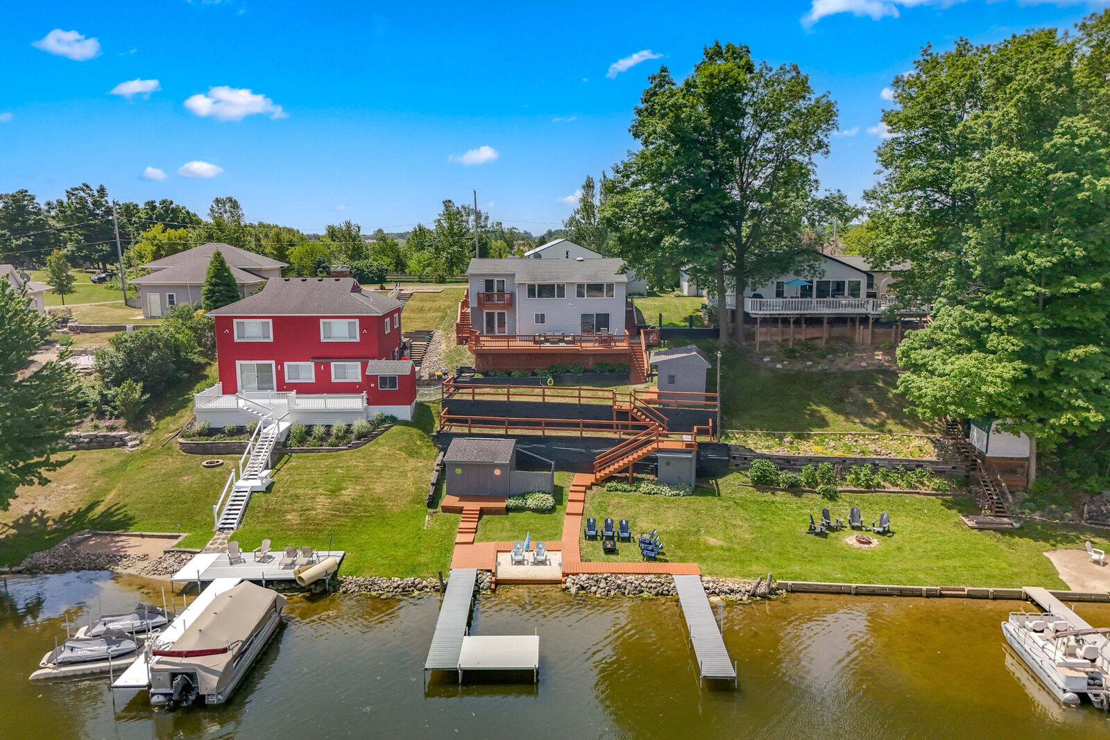 Property Photo:  13854 Emens Drive  MI 49247 