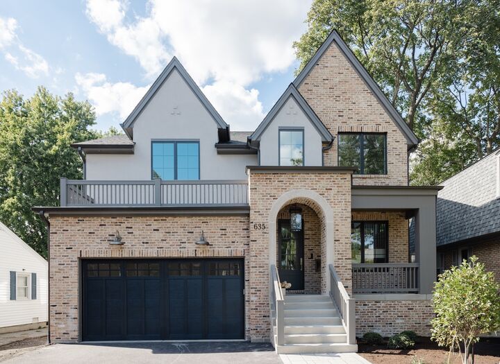 Property Photo:  837 N Loomis Street  IL 60563 