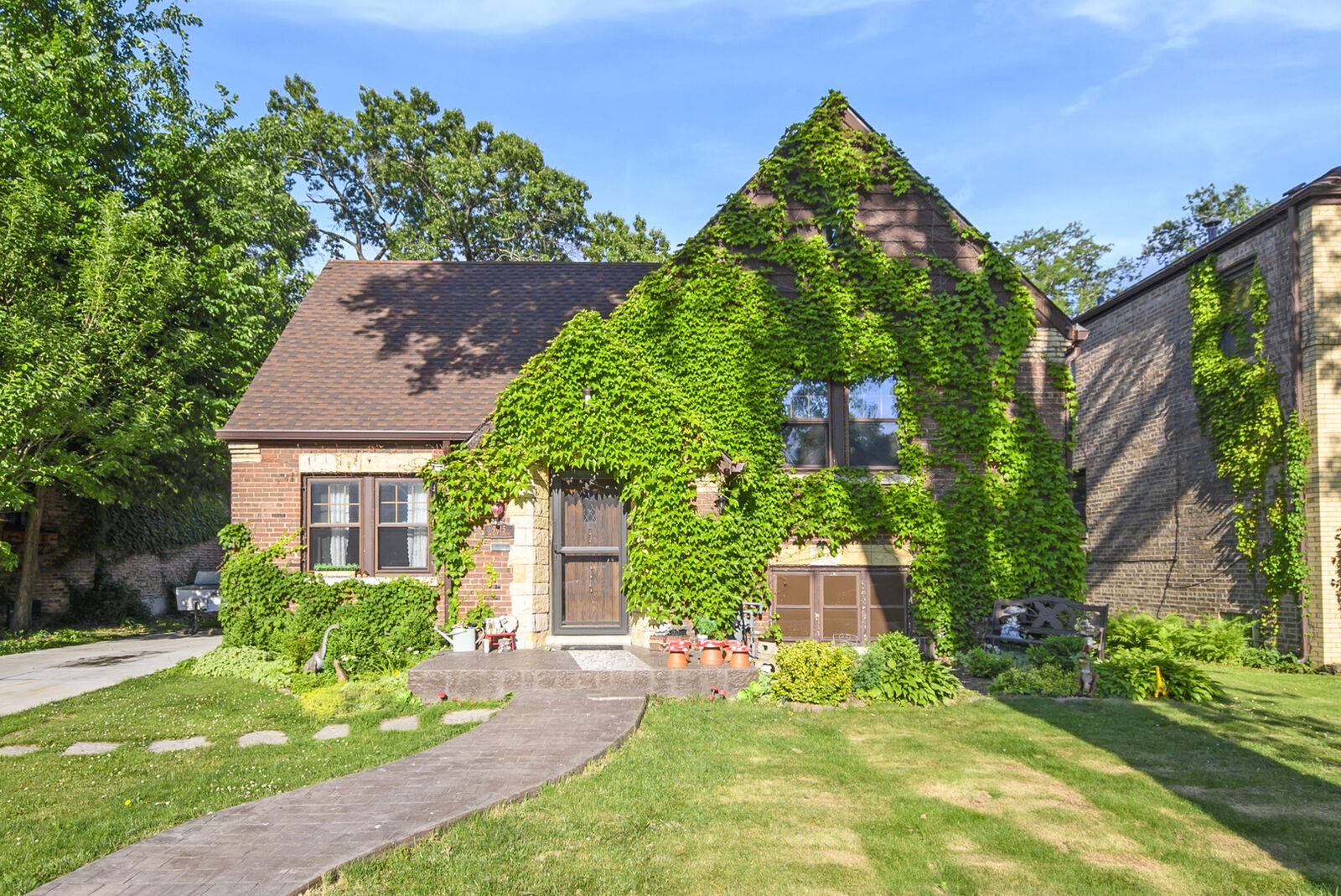 Property Photo:  9615 Brandt Avenue  IL 60453 