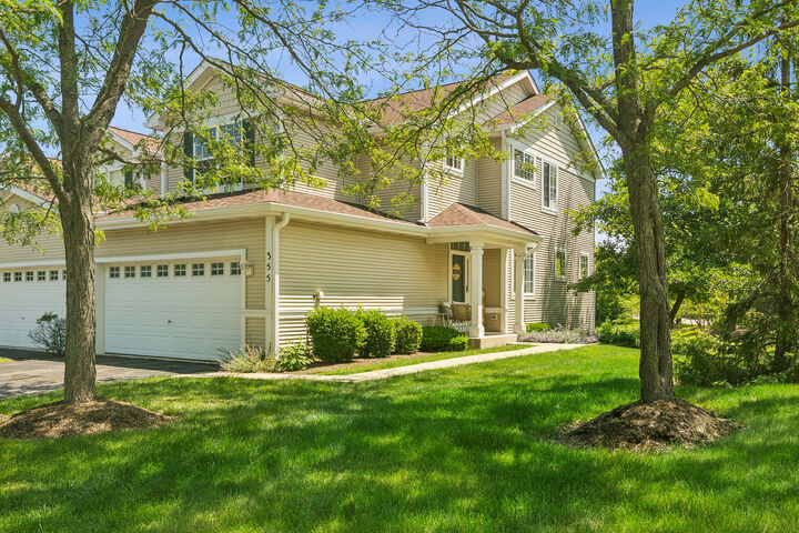 Property Photo:  