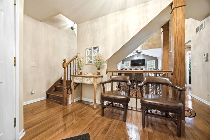 Property Photo:  1447 Mackenzie Lane  IL 60120 
