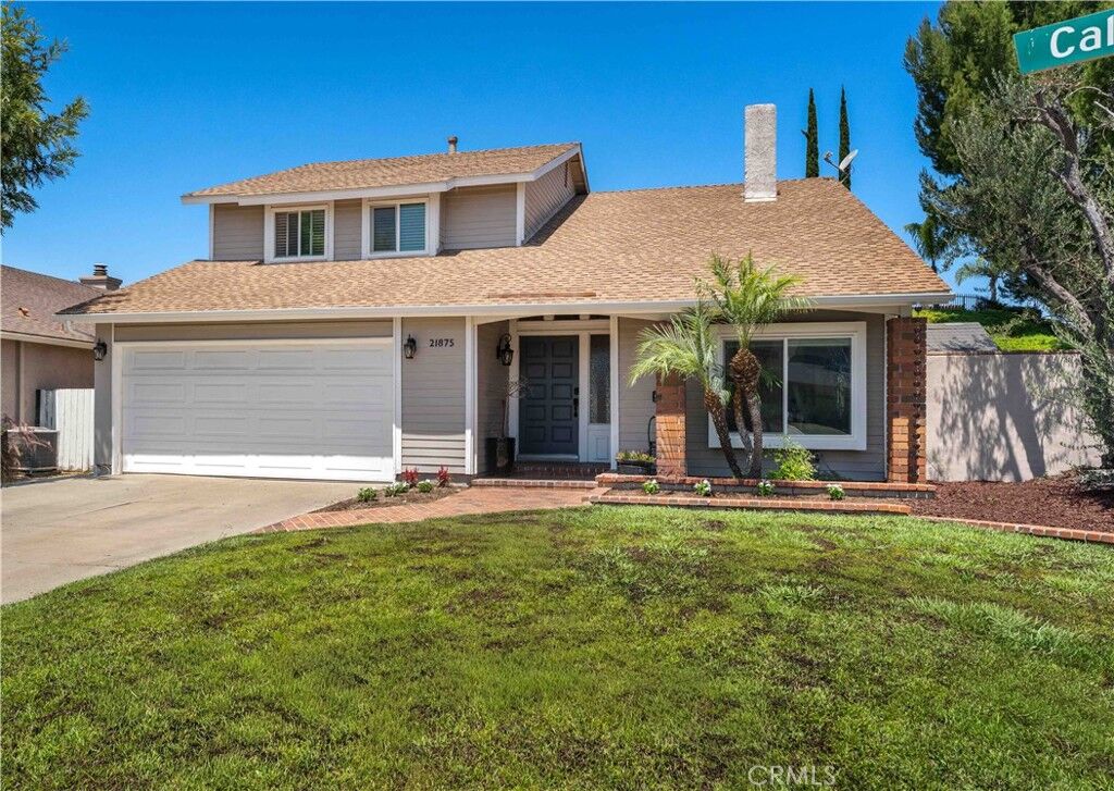 Property Photo:  21875 Calderas  CA 92691 