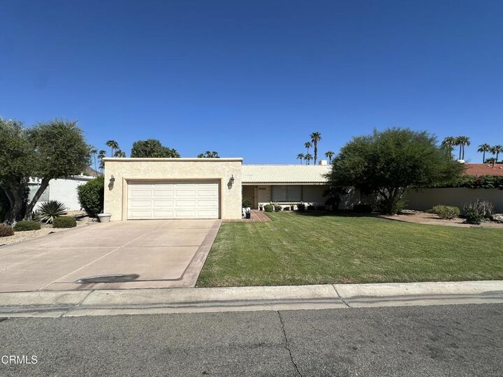 Property Photo:  78440 Calle Felipe  CA 92253 