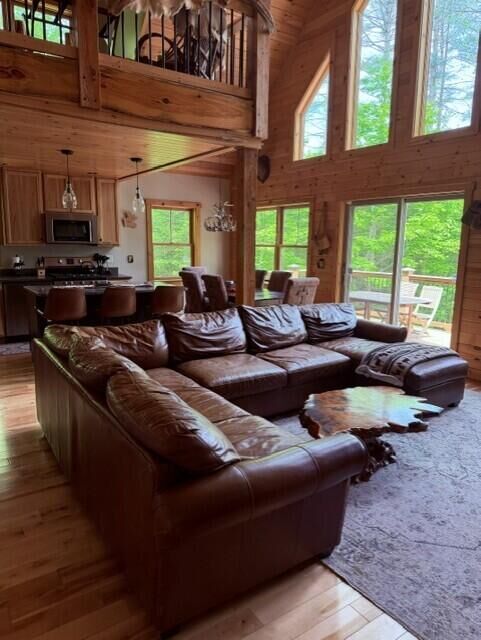Property Photo:  32 Tilson Burke Road  ME 04217 