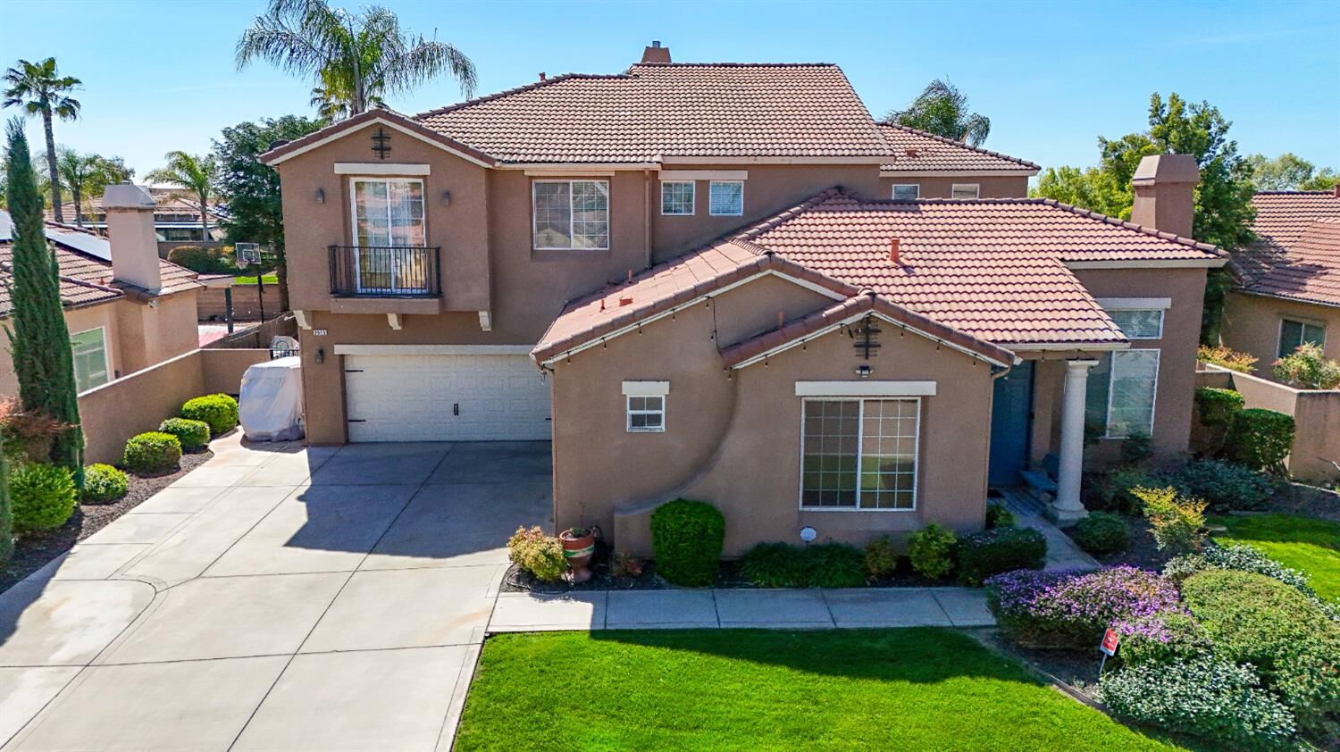 Property Photo: 8815 Laguna CA 93610