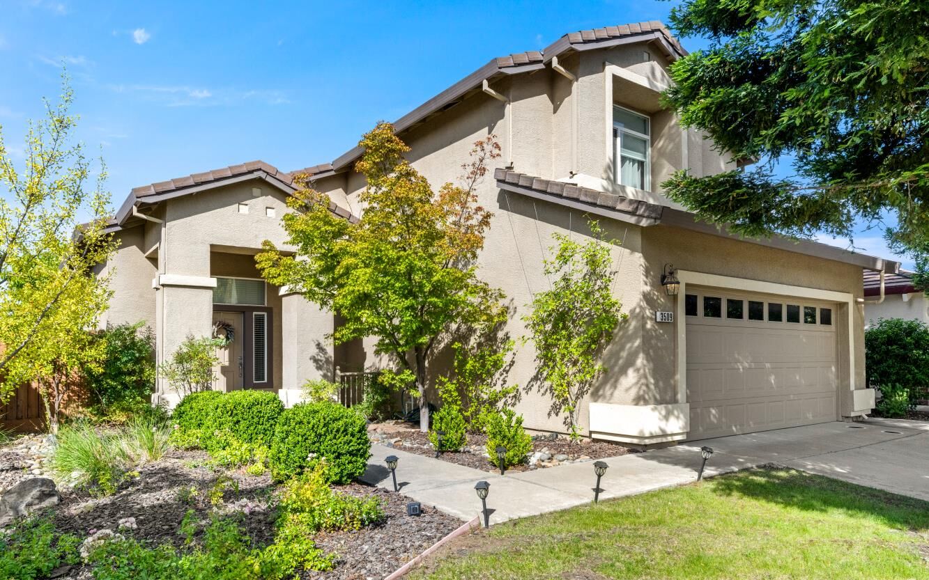 Property Photo:  3509 Riojo Way  CA 95670 