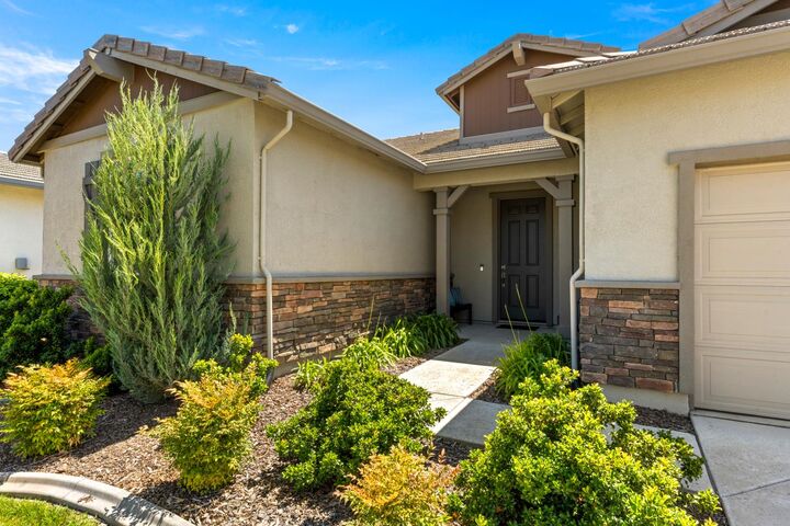 Property Photo:  1051 Carson River Drive  CA 95648 