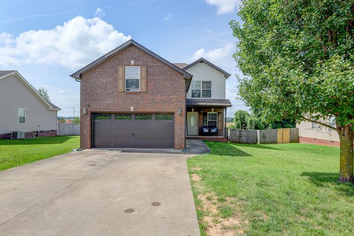 Property Photo:  2468 Andersonville Dr  TN 37042 