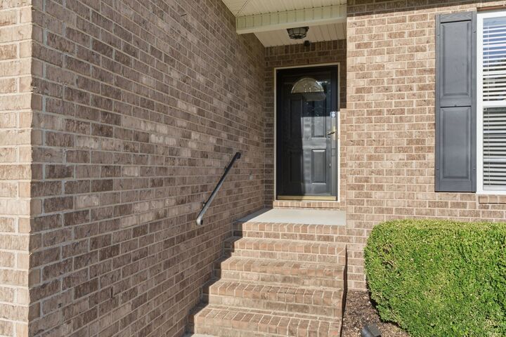Property Photo: 235 Osprey Dr TN 37066