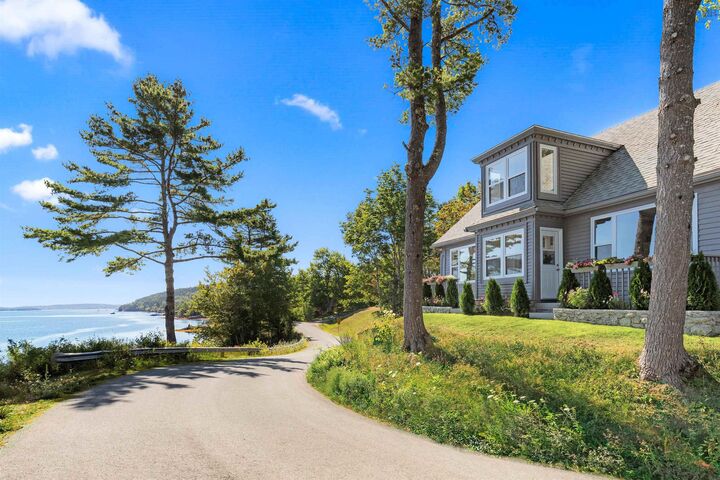 48 Pentz Road — photo 1