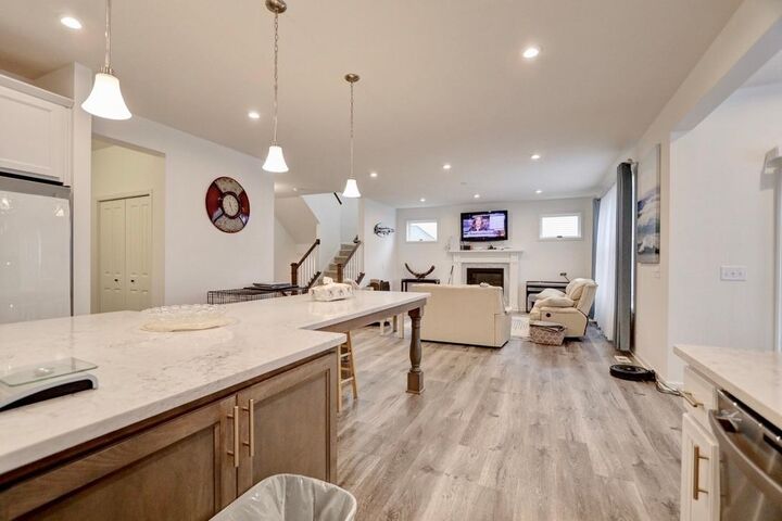 Property Photo:  171 Maple Terrace  MN 55387 