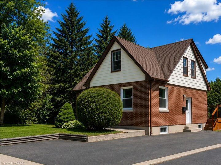 Property Photo:  15 Barrett Avenue  ON N1R 3A1 