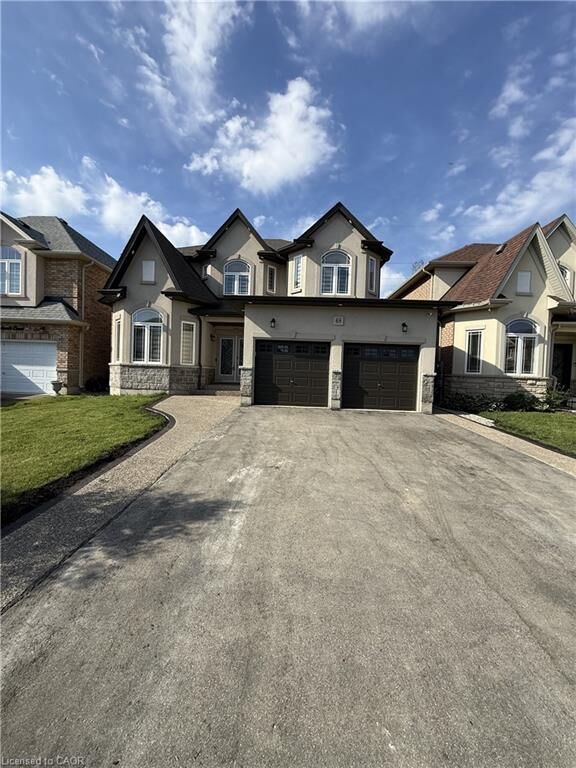 Property Photo:  68 Dolomiti Court  ON L8J 3H5 