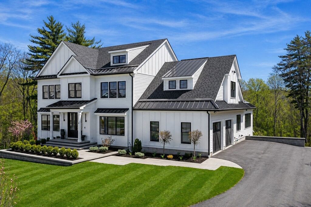 Property Photo:  15 Spring Hill Farm Road  MA 01984 