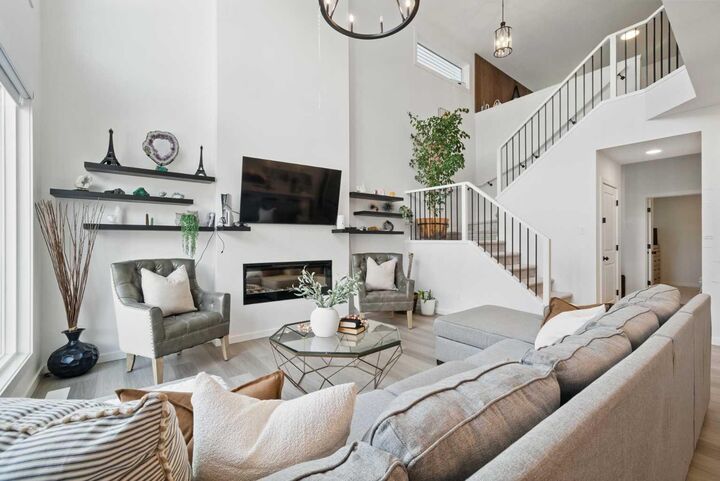 Property Photo:  73 Mallard Grove SE  AB T3C 0E3 