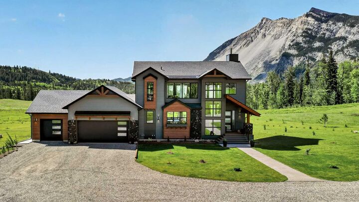 2616 Valley Ridge Drive — photo 1