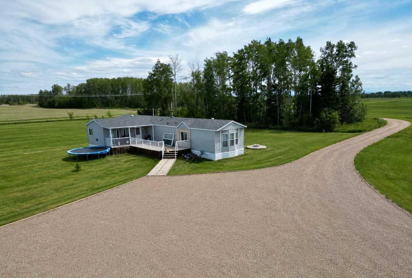 Property Photo: 14304 Twp Rd 1072 AB T0H 2H0