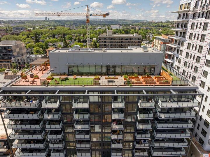 Property Photo:  327 9A Street NW 903  AB T2N 1T7 
