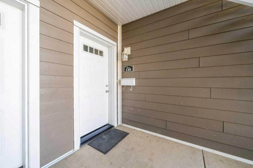 Property Photo: 149 Southlands Pointe SE AB T1B 0M5