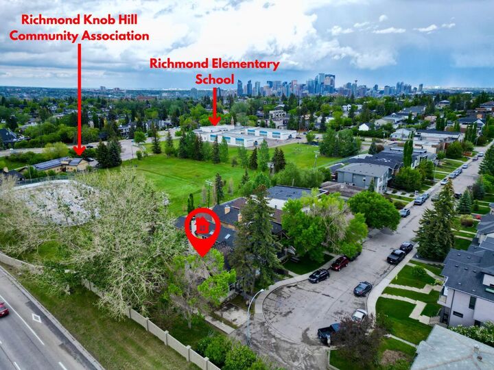 Property Photo:  2452 28 Avenue SW  AB T2T 1K9 