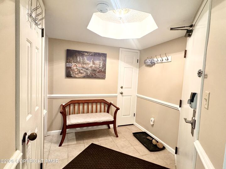 Property Photo: 25 Midlake Drive PA 18624